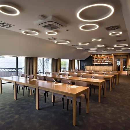 בית נופש Views, ולקה לומניקה