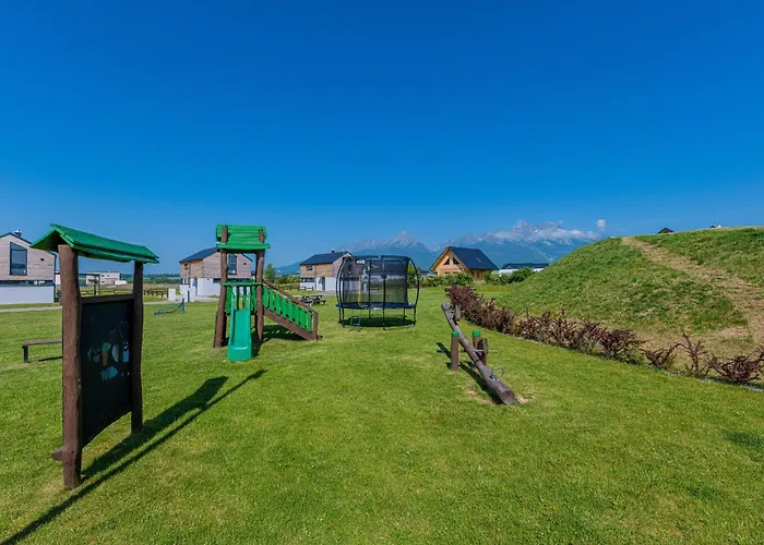 Views, * 벨카 롬니차